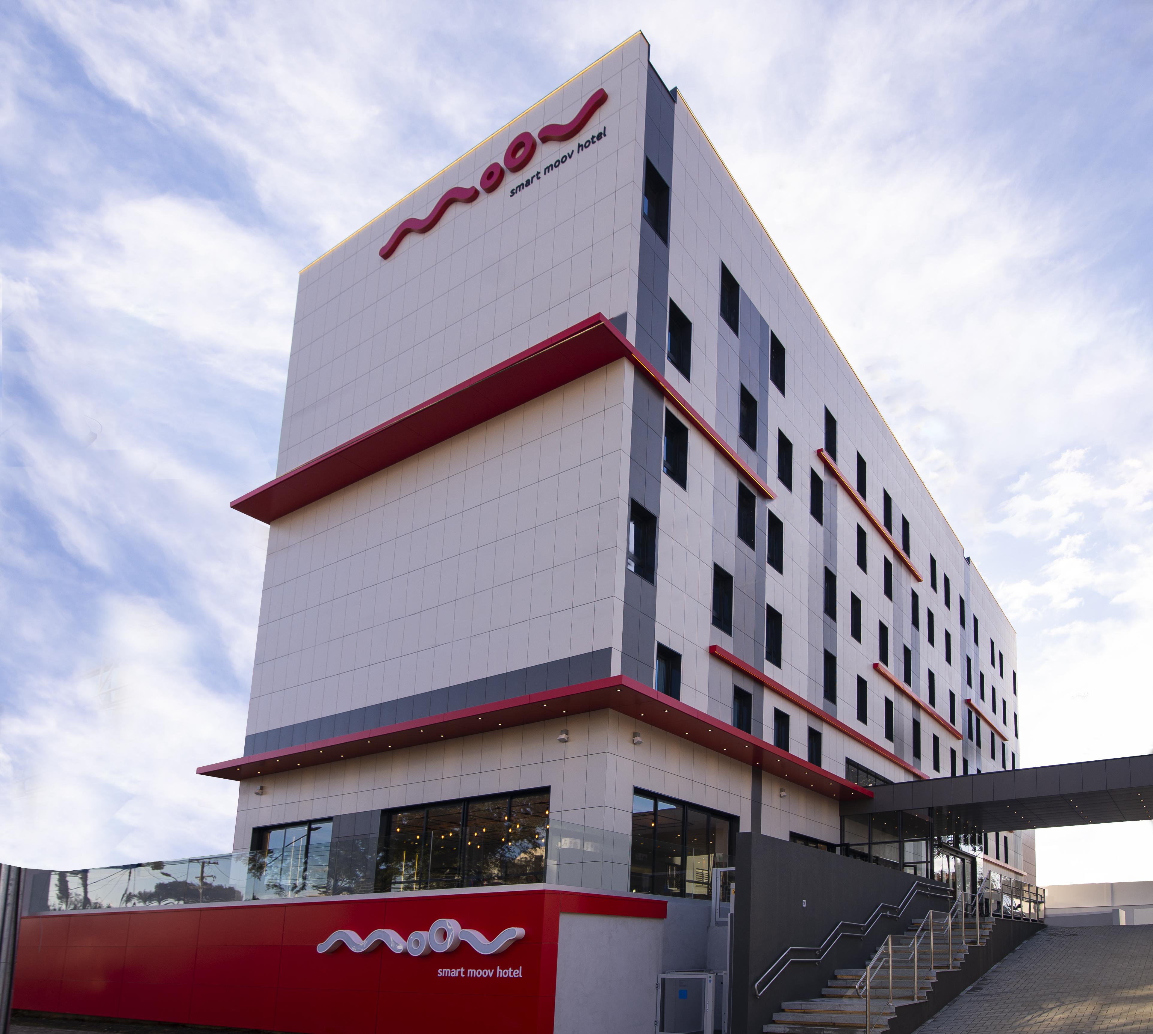 Hotel Moov Curitiba Eksteriør billede